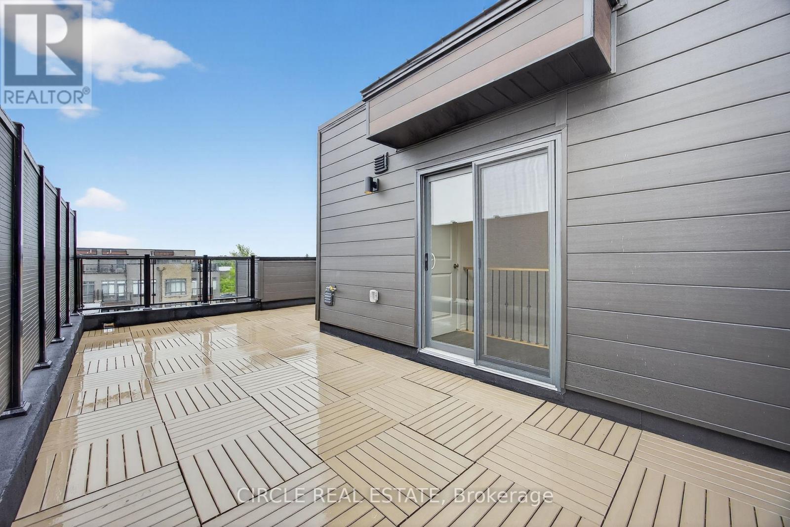 6 Wyn Wood Lane, Orillia, ON - Outdoor With Exterior