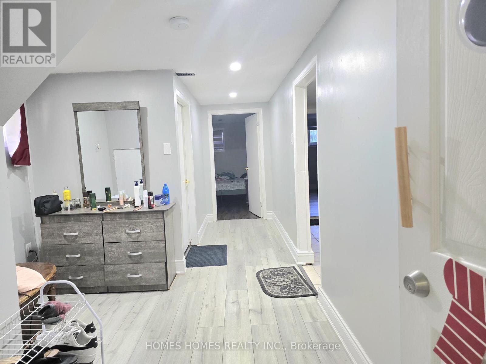 65 Elnathan Crescent, Toronto, ON - Indoor Photo Showing Bathroom