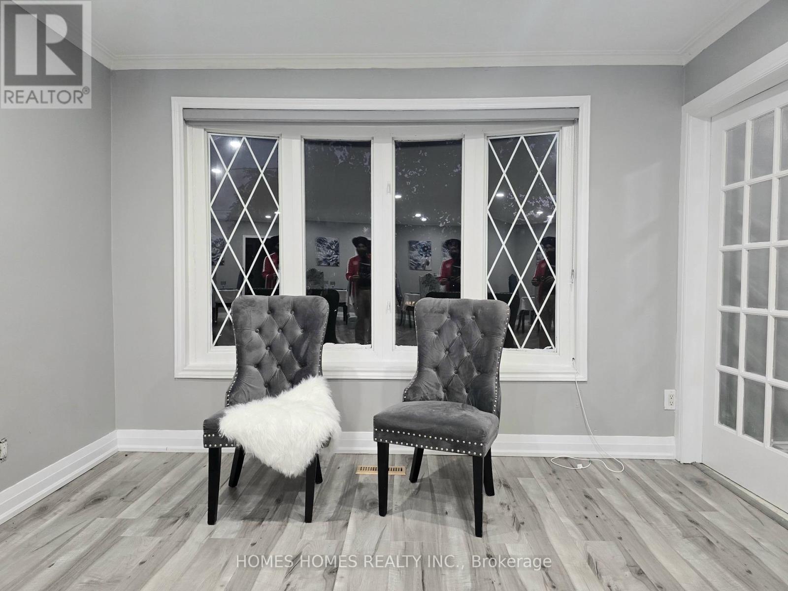 65 Elnathan Crescent, Toronto, ON - Indoor