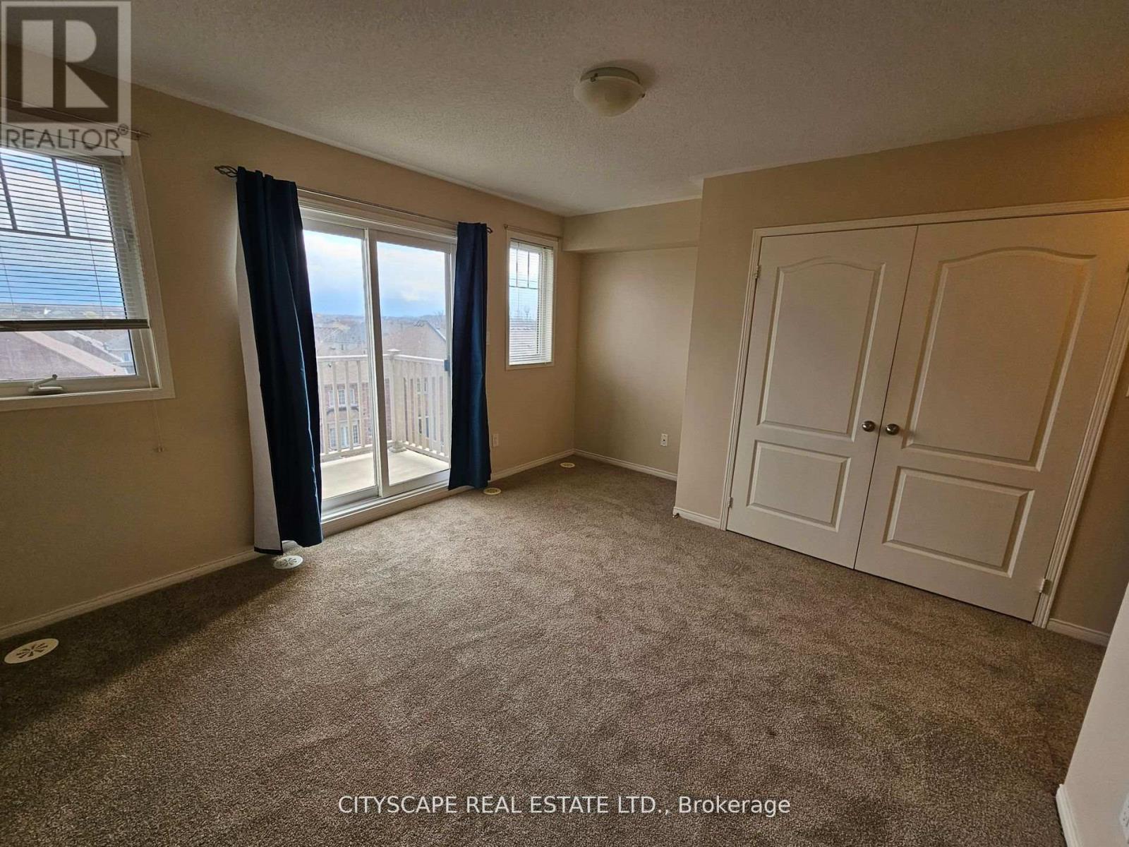 8 - 5605 Oscar Peterson Boulevard, Mississauga, ON - Indoor Photo Showing Other Room