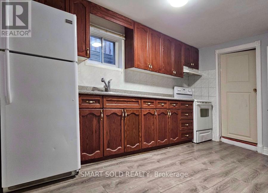 #Lower Level - 2417 Whaley Drive, Mississauga, ON - Indoor Photo Showing Kitchen
