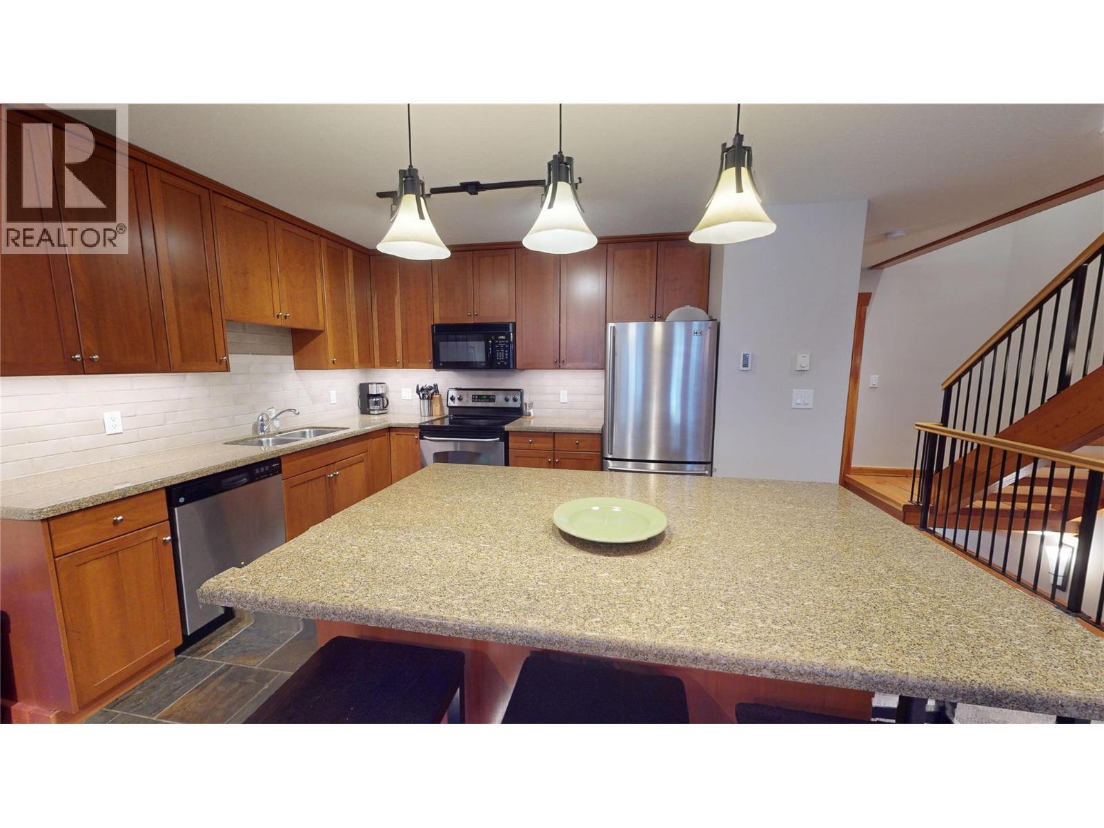 45 Rivermount Place Unit# 102D, Fernie, BC - Indoor Photo Showing Kitchen With Stainless Steel Kitchen With Double Sink