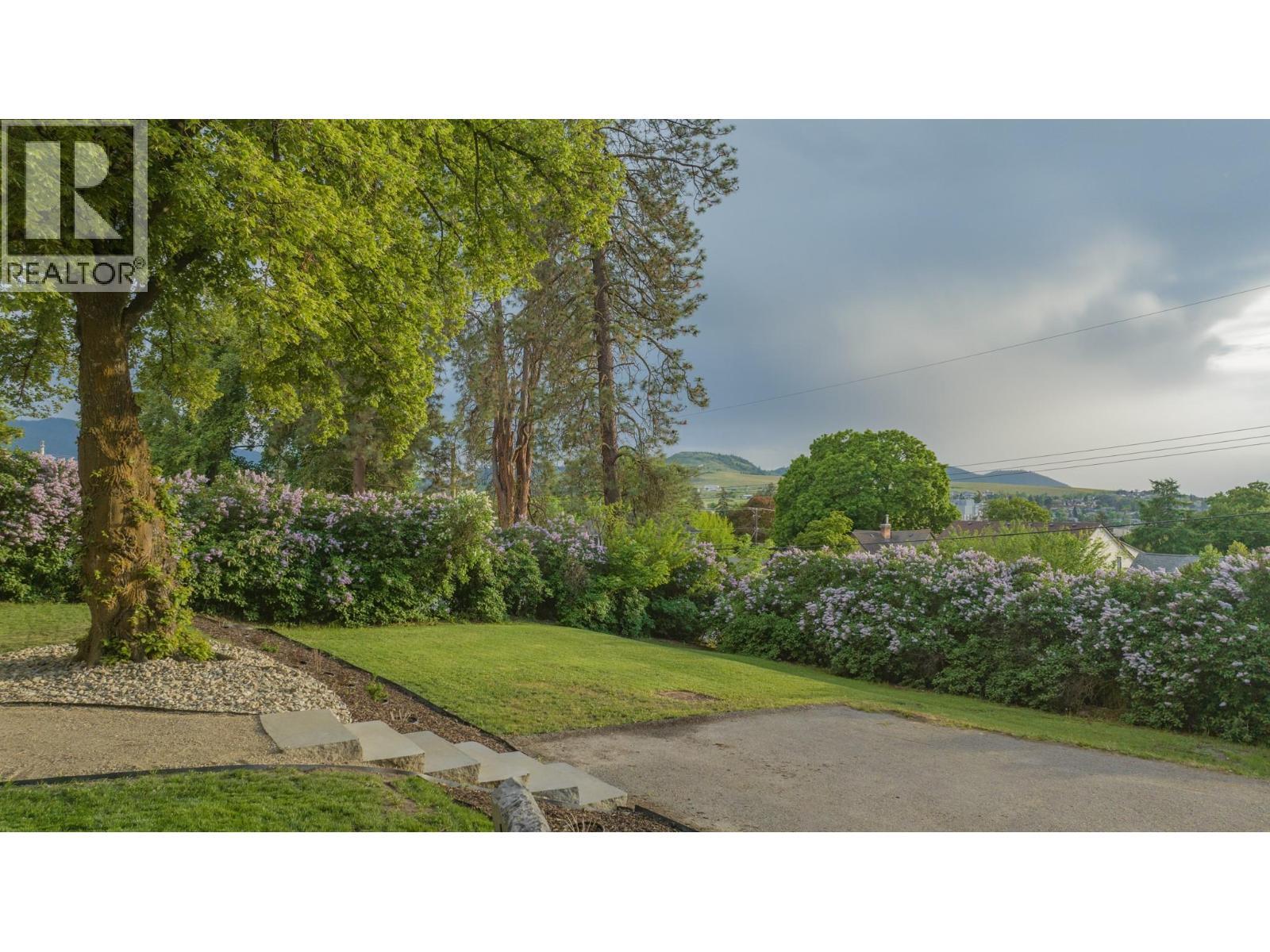 2505 23 Street, Vernon, BC - Outdoor With View