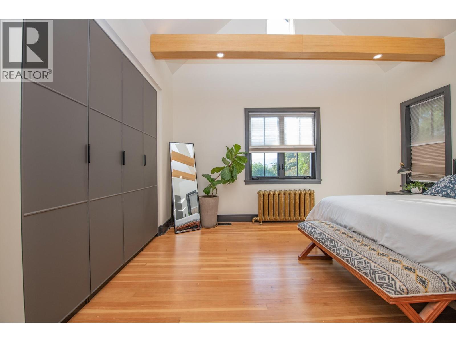 2505 23 Street, Vernon, BC - Indoor Photo Showing Bedroom