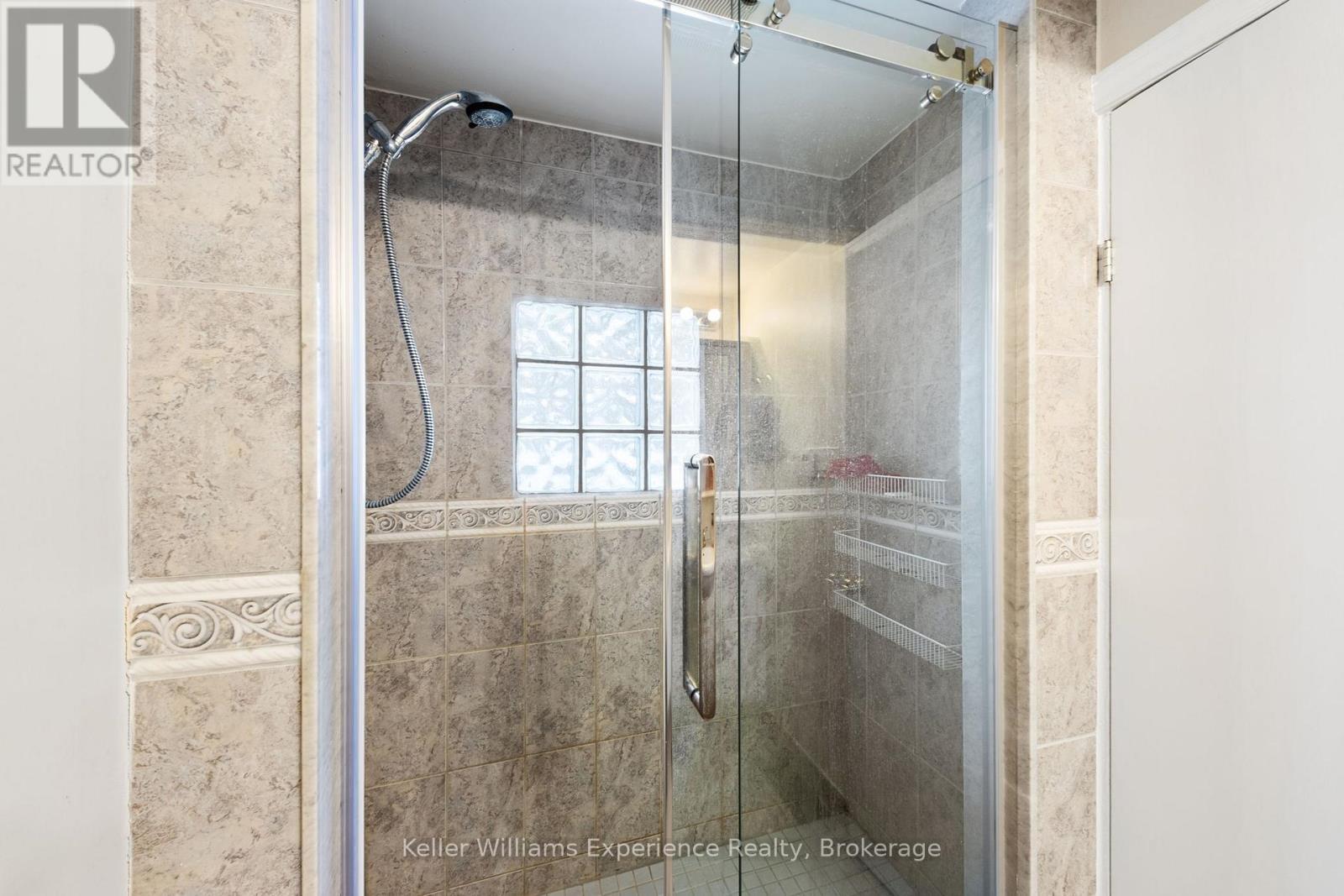 14 Rowntree Lane, Tiny, ON - Indoor Photo Showing Bathroom