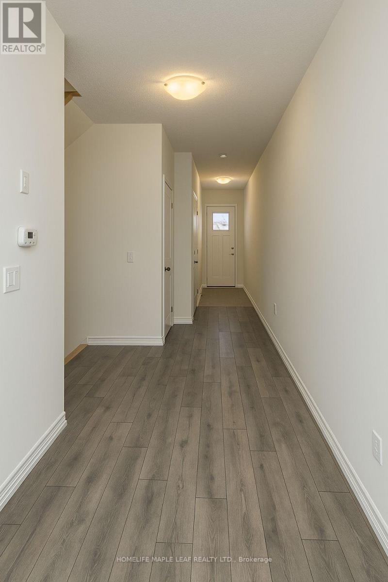 25 - 474 Provident Way, Hamilton, ON - Indoor Photo Showing Other Room