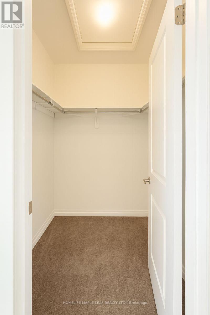 25 - 474 Provident Way, Hamilton, ON - Indoor With Storage