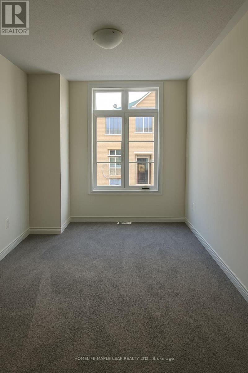 25 - 474 Provident Way, Hamilton, ON - Indoor Photo Showing Other Room