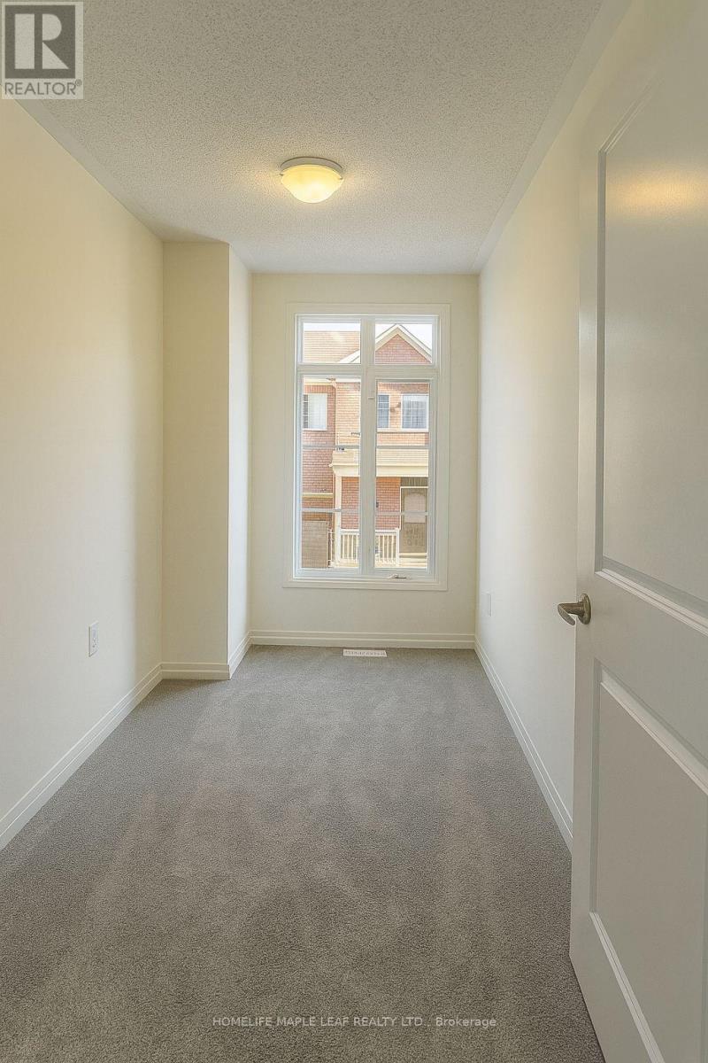 25 - 474 Provident Way, Hamilton, ON - Indoor Photo Showing Other Room