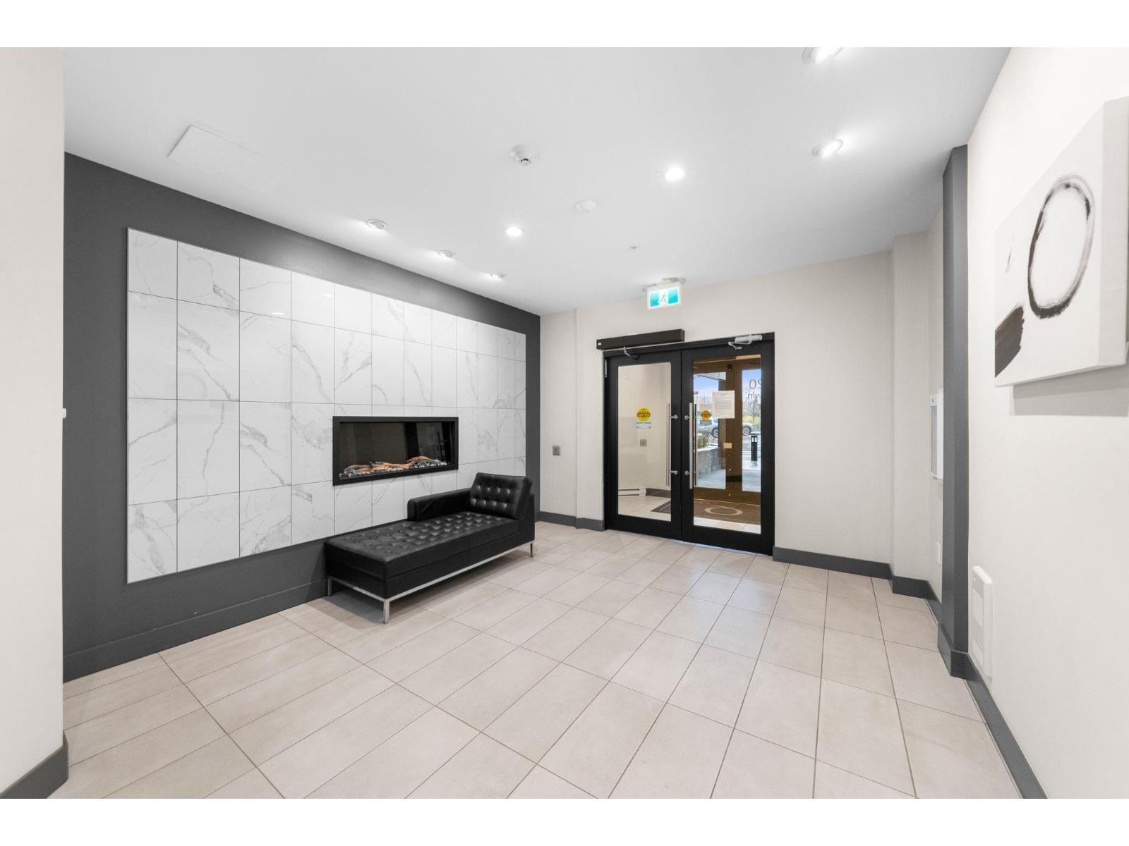 312 2120 Gladwin Road, Abbotsford, BC - Indoor Photo Showing Other Room