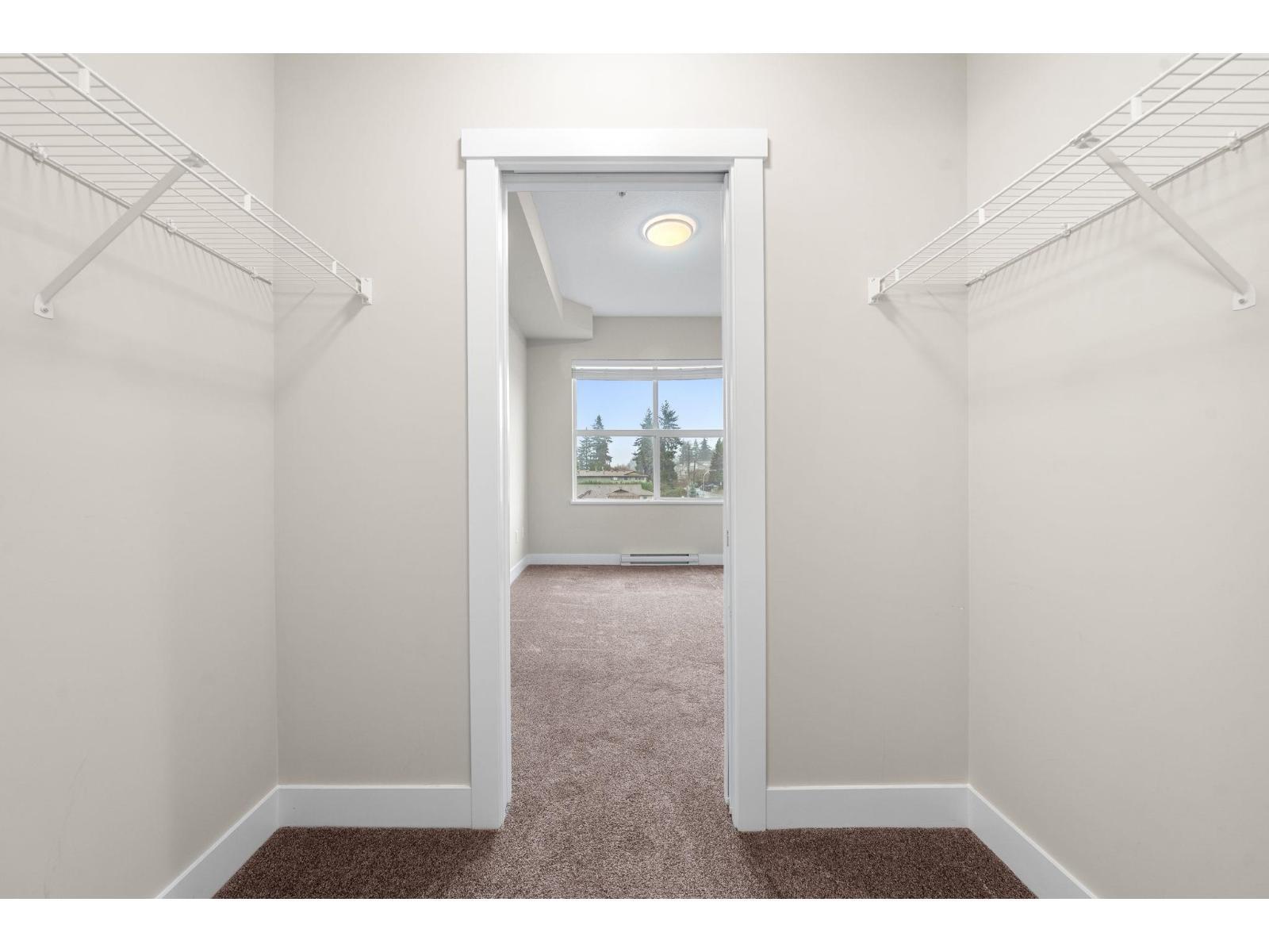 312 2120 Gladwin Road, Abbotsford, BC - Indoor With Storage