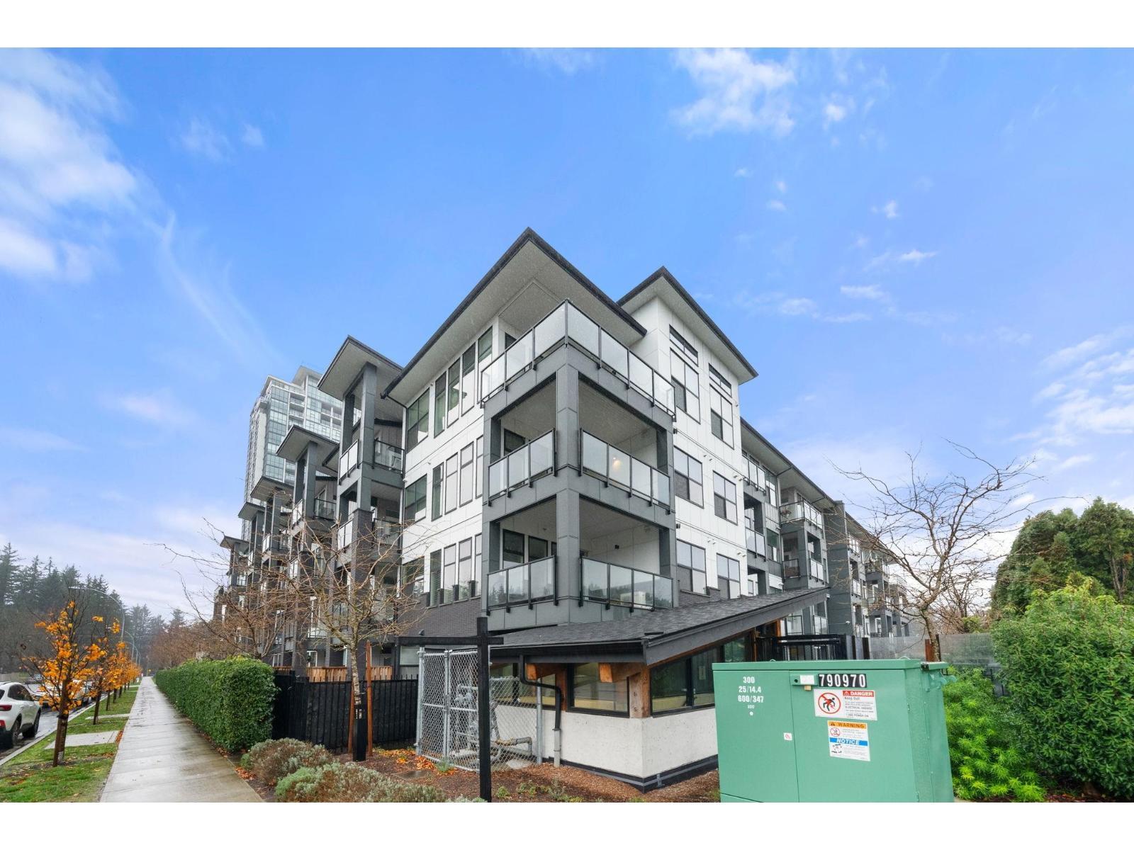 312 2120 Gladwin Road, Abbotsford, BC - Outdoor With Balcony