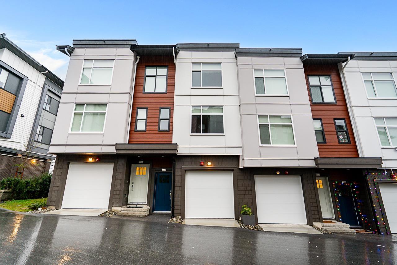 108 5330 198 Street, Langley, BC - Outdoor With Facade