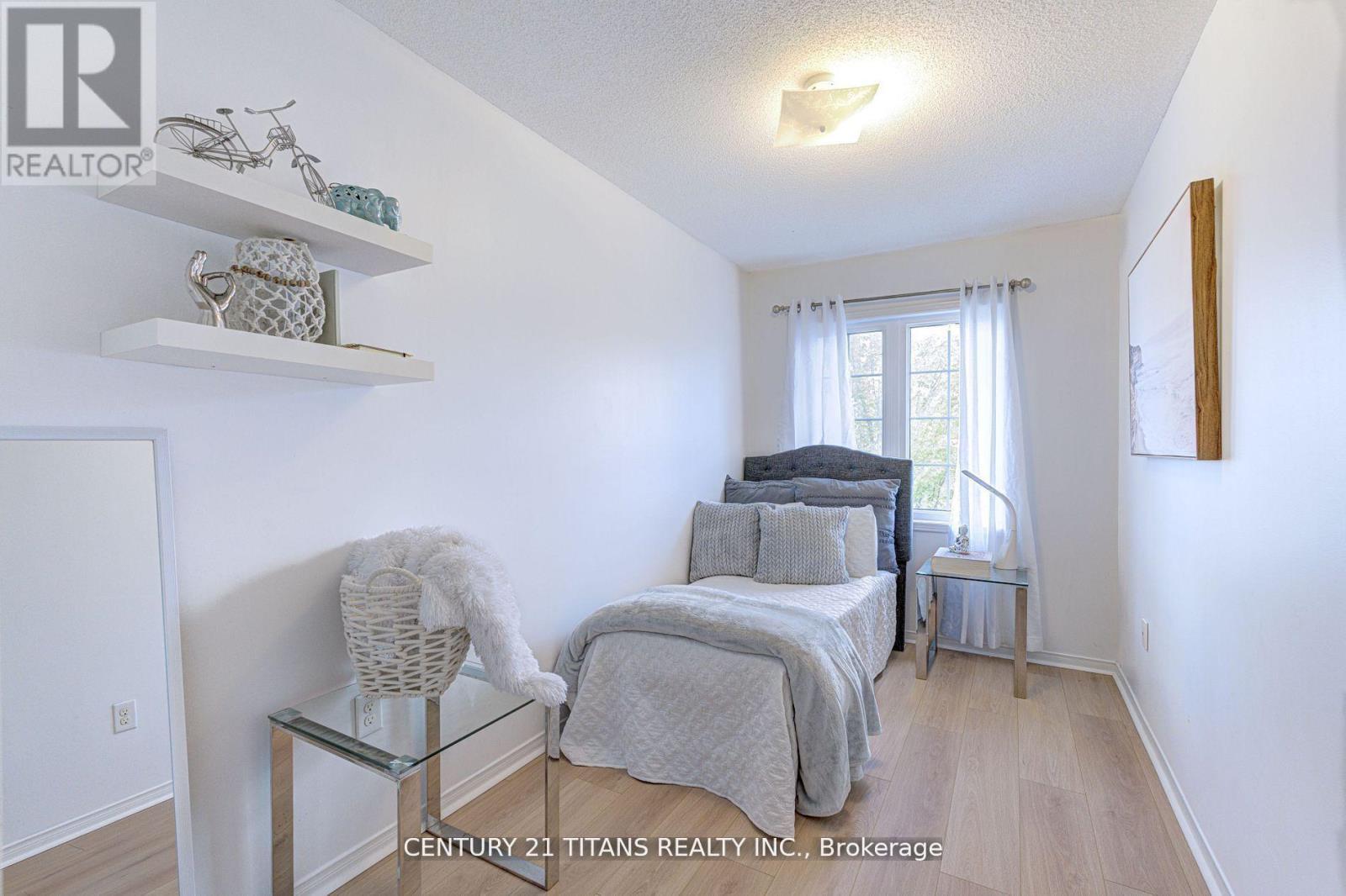 26 Pendrill Way, Ajax, ON - Indoor Photo Showing Bedroom
