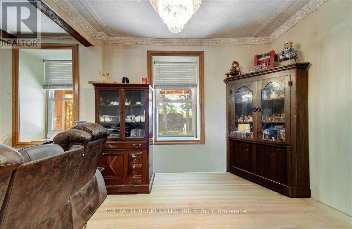 450 Thomasburg Road, Centre Hastings, ON