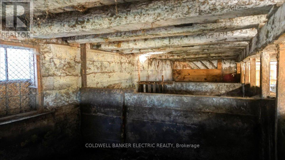 450 Thomasburg Road, Centre Hastings, ON