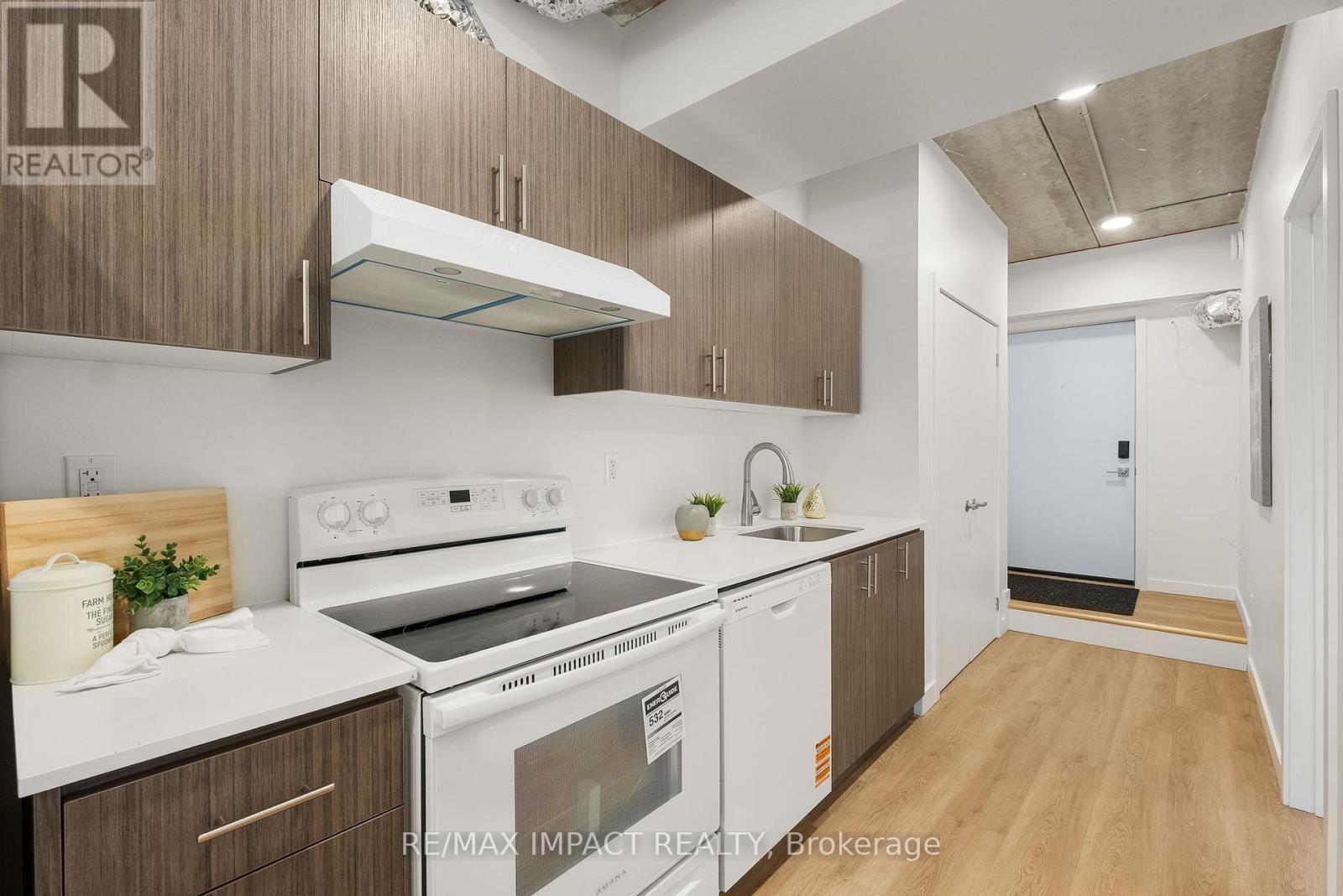 108, 208, 308 - 185 Division Street, Cobourg, ON