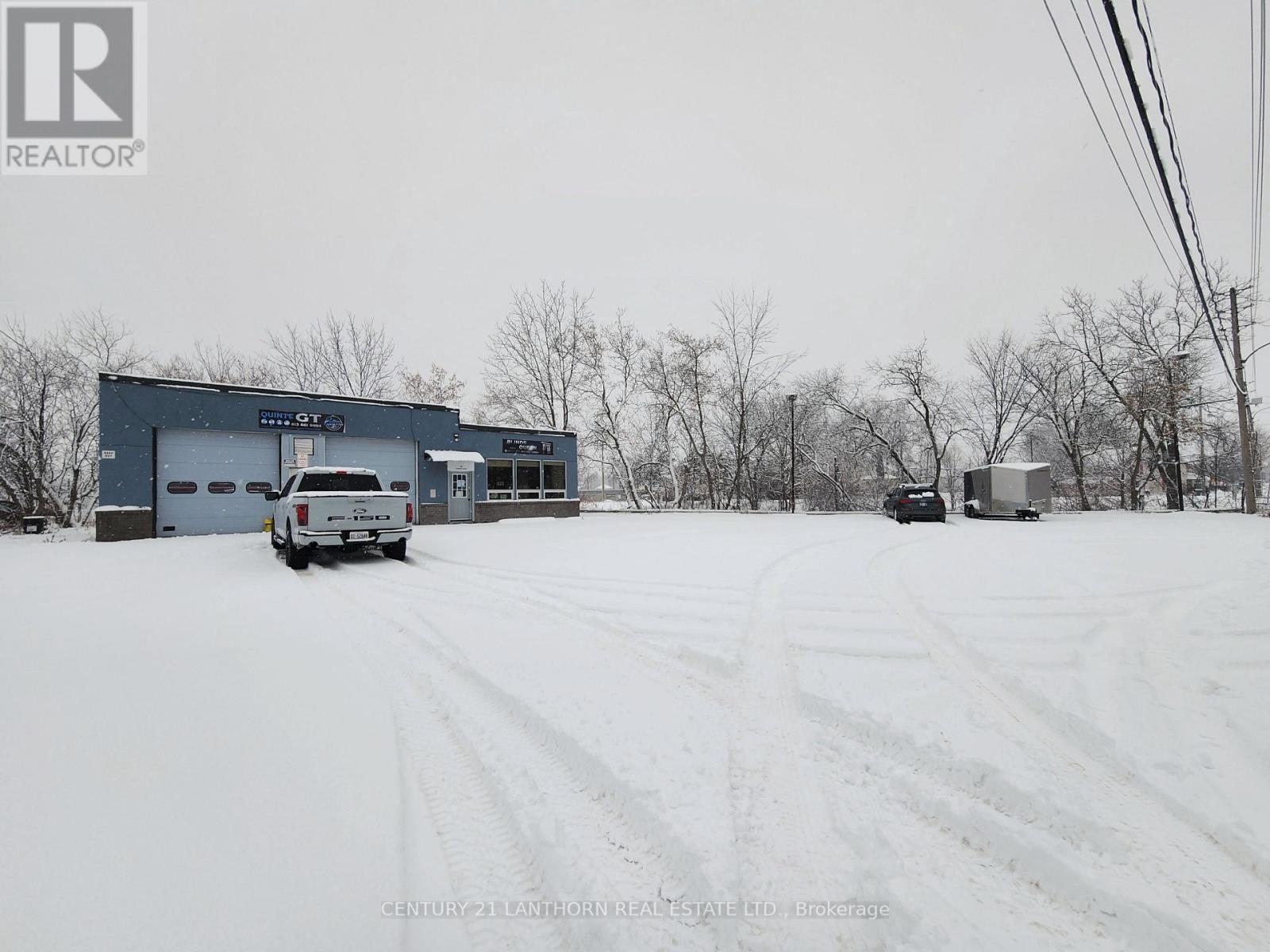 10 Cannifton Road, Belleville (Belleville Ward), ON