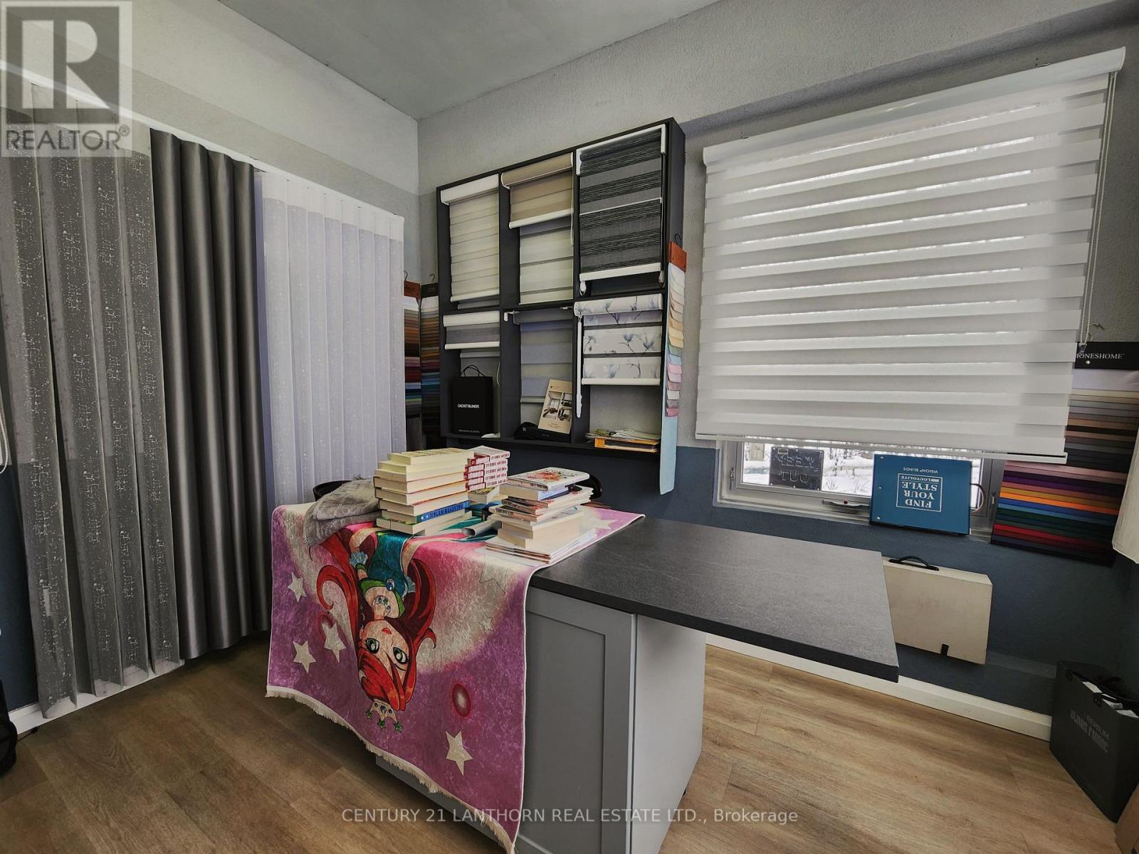 10 Cannifton Road, Belleville (Belleville Ward), ON