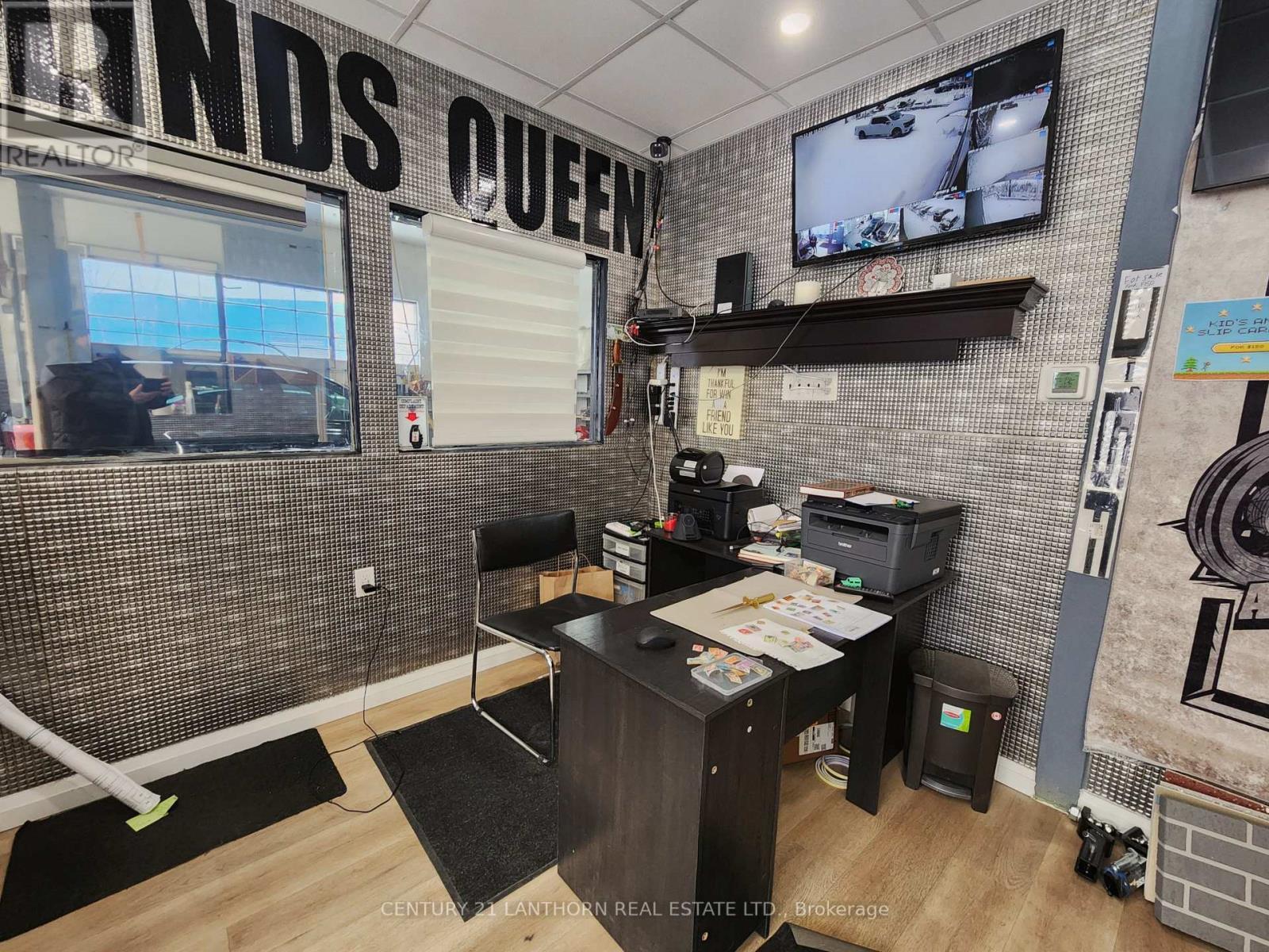 10 Cannifton Road, Belleville (Belleville Ward), ON