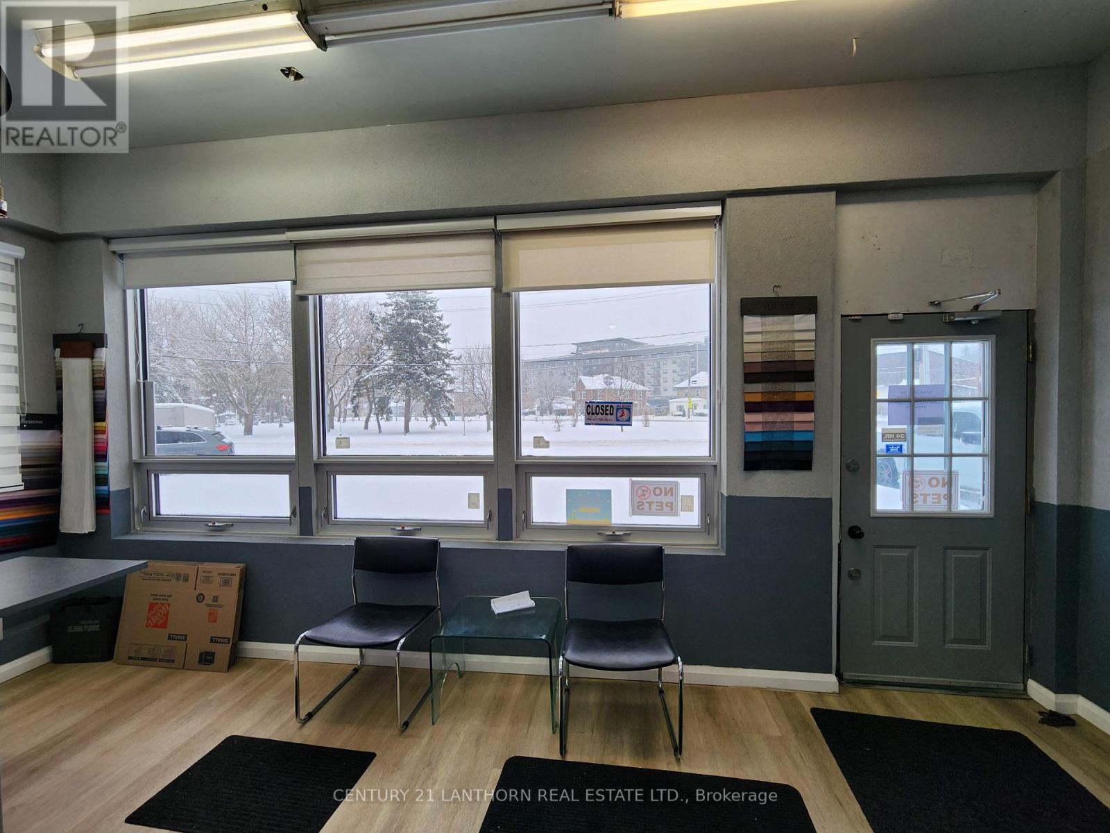 10 Cannifton Road, Belleville (Belleville Ward), ON