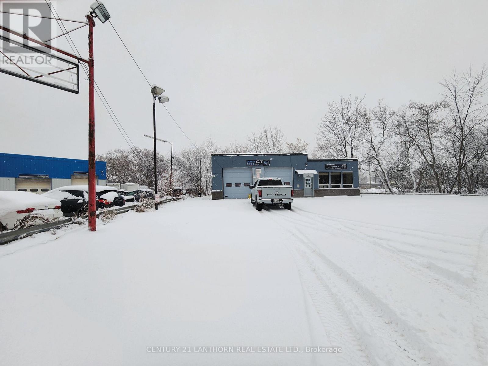 10 Cannifton Road, Belleville (Belleville Ward), ON