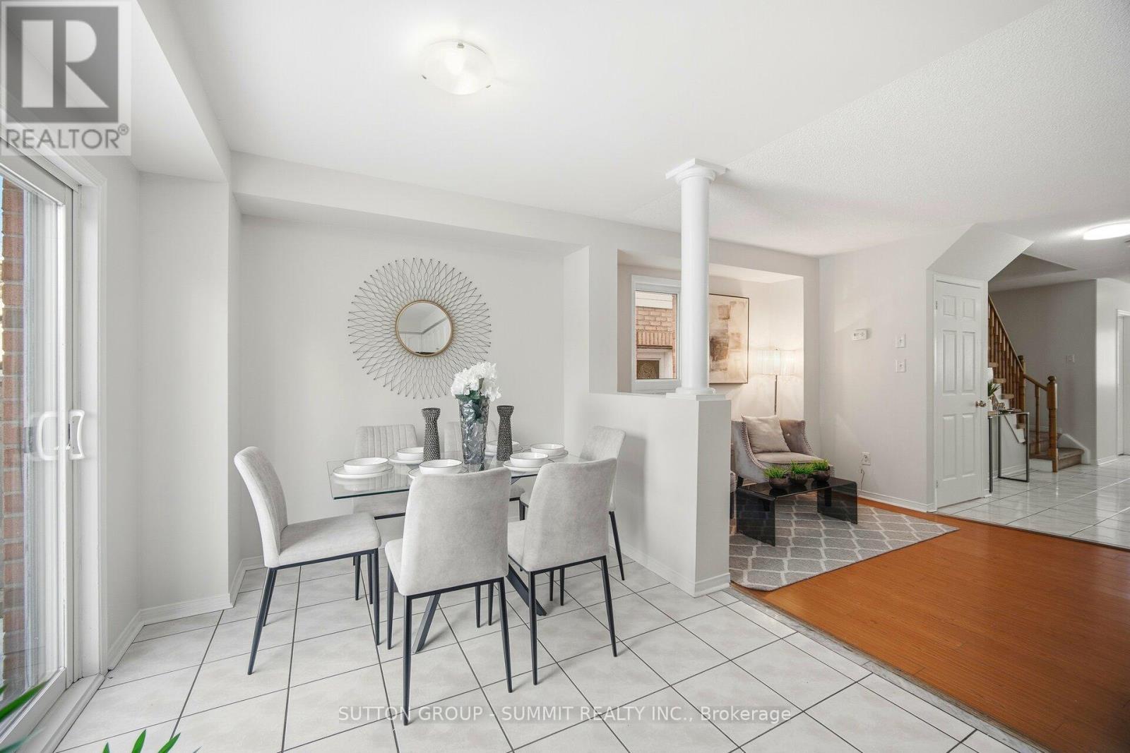 91 Woodhaven Drive, Brampton, ON - Indoor Photo Showing Dining Room