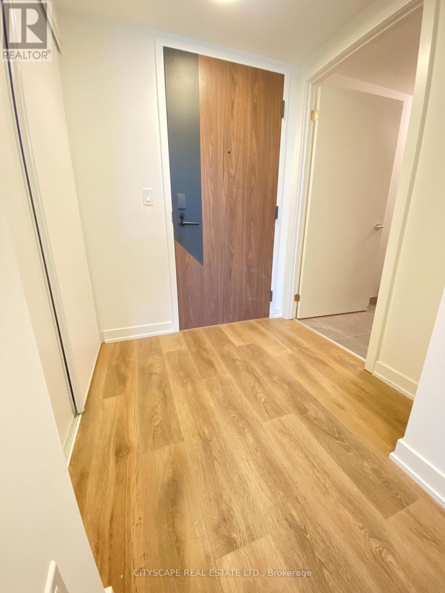 822 - 1037 The Queensway, Toronto, ON - Indoor Photo Showing Other Room