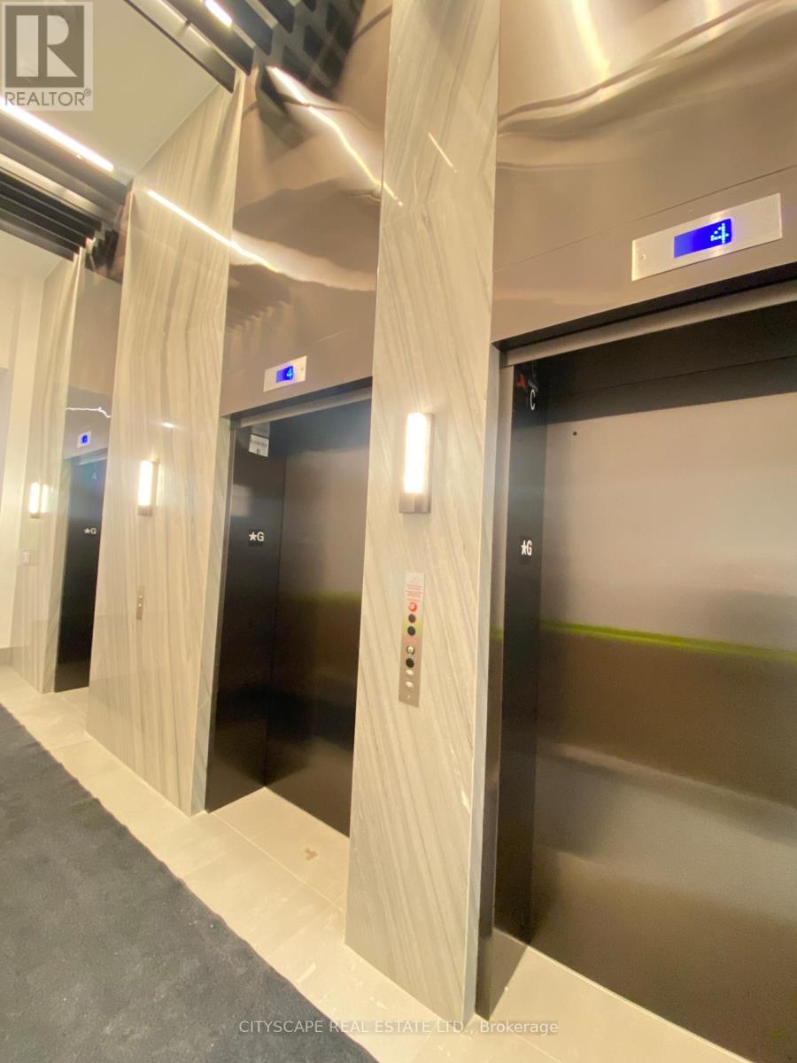 822 - 1037 The Queensway, Toronto, ON - Indoor