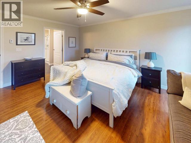 7365 Glacier Street, Powell River, BC - Indoor Photo Showing Bedroom