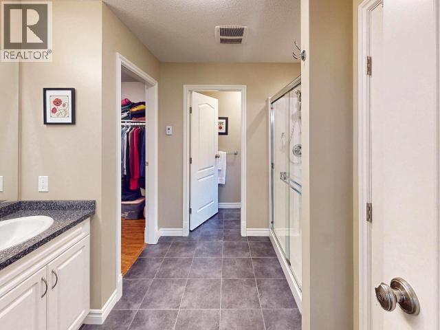 7365 Glacier Street, Powell River, BC - Indoor Photo Showing Bathroom