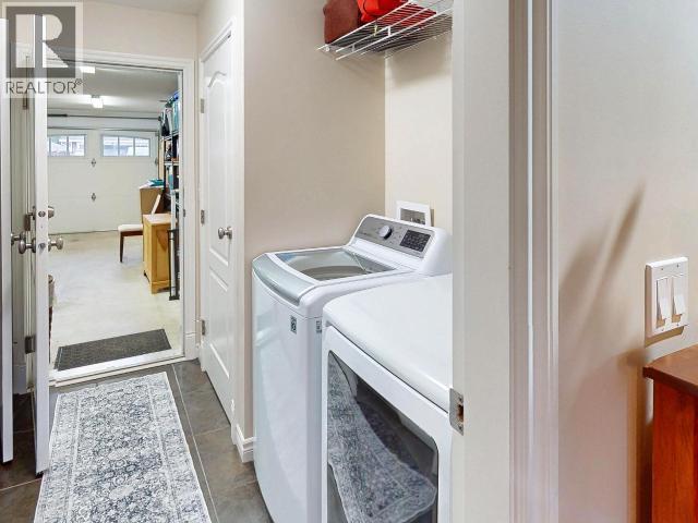 7365 Glacier Street, Powell River, BC - Indoor Photo Showing Laundry Room