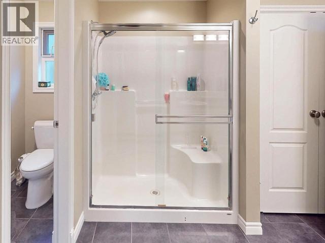 7365 Glacier Street, Powell River, BC - Indoor Photo Showing Bathroom