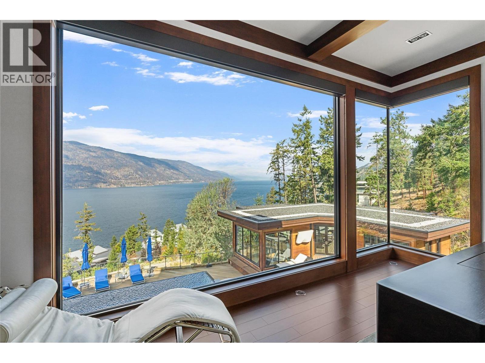 180 Sheerwater Court Unit# 23, Kelowna, BC - With Body Of Water With View With Exterior