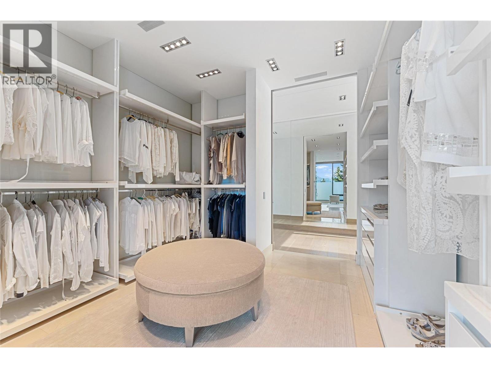 180 Sheerwater Court Unit# 23, Kelowna, BC - Indoor With Storage