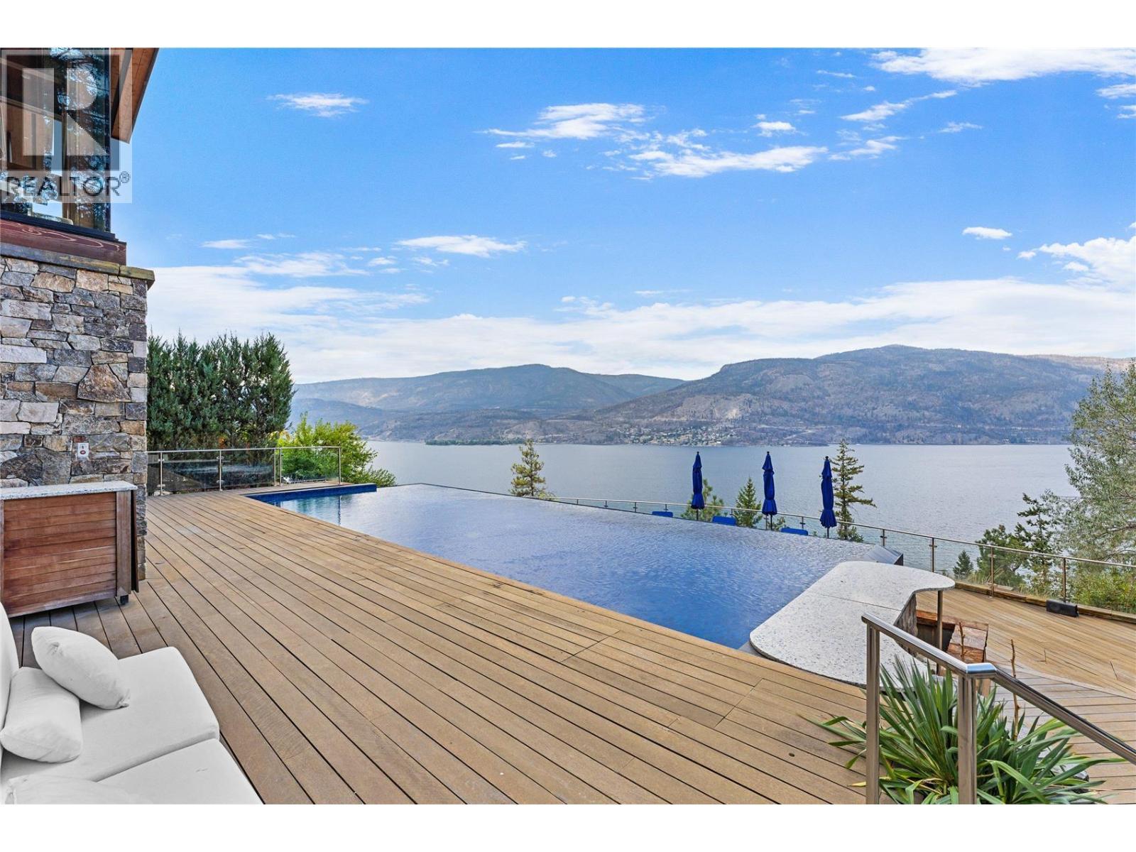 180 Sheerwater Court Unit# 23, Kelowna, BC - Outdoor With Body Of Water With View