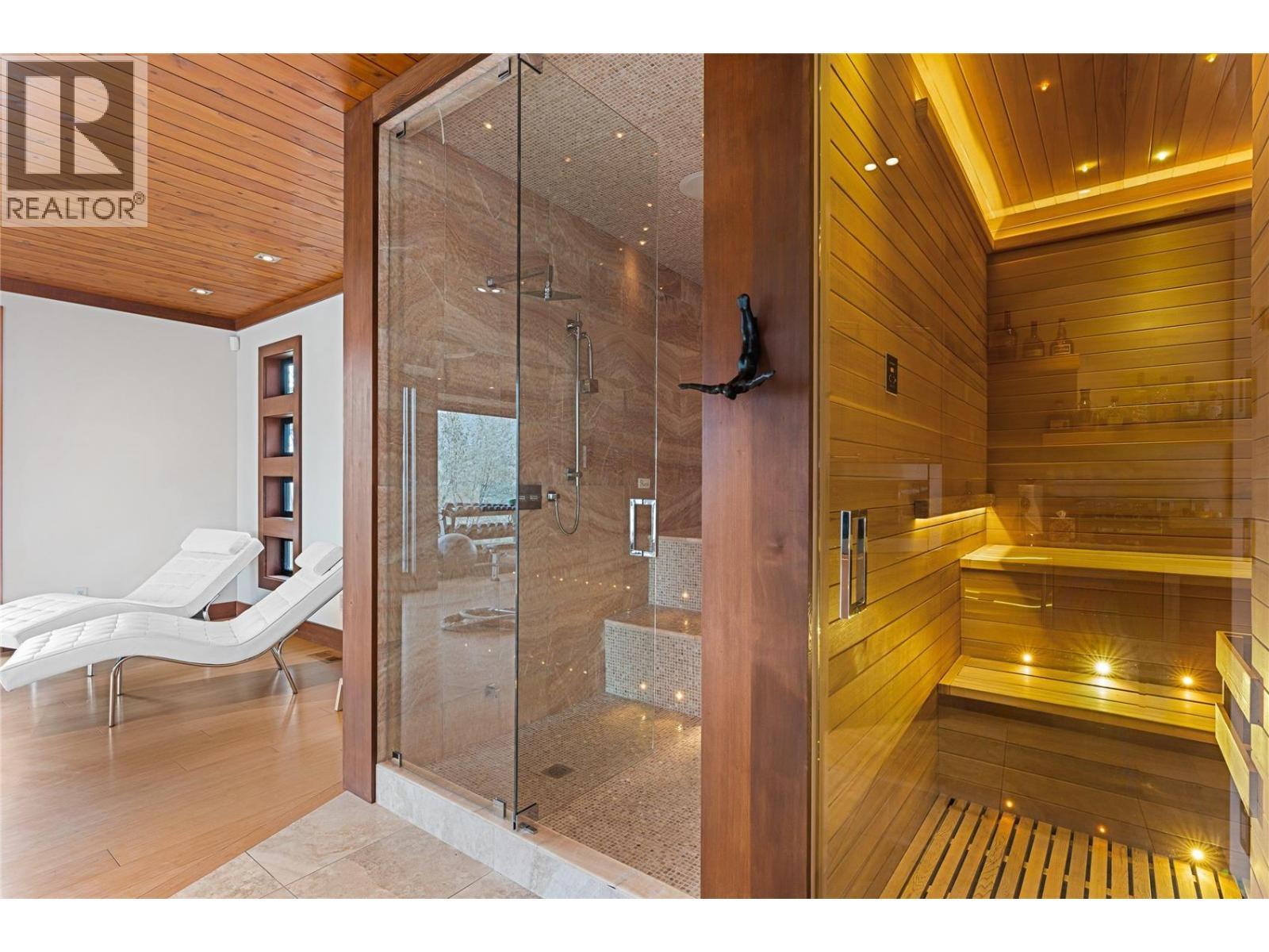 180 Sheerwater Court Unit# 23, Kelowna, BC - Indoor Photo Showing Other Room