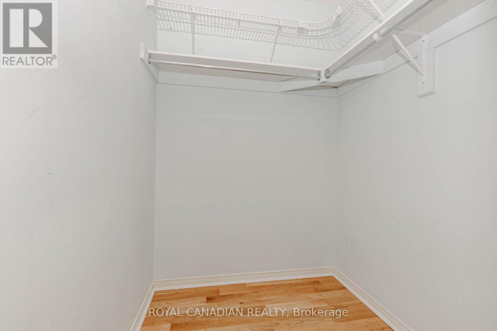 3940 Hazelridge Road, Mississauga, ON - Indoor With Storage