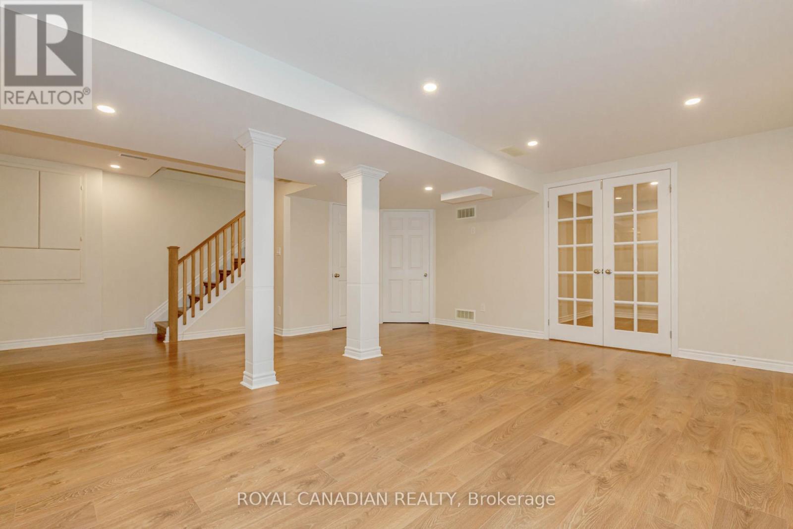 3940 Hazelridge Road, Mississauga, ON - Indoor