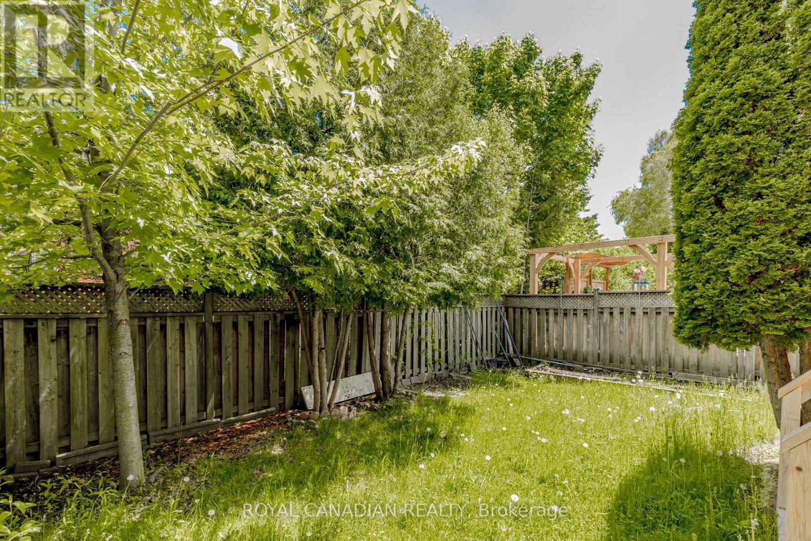 3940 Hazelridge Road, Mississauga, ON - Outdoor