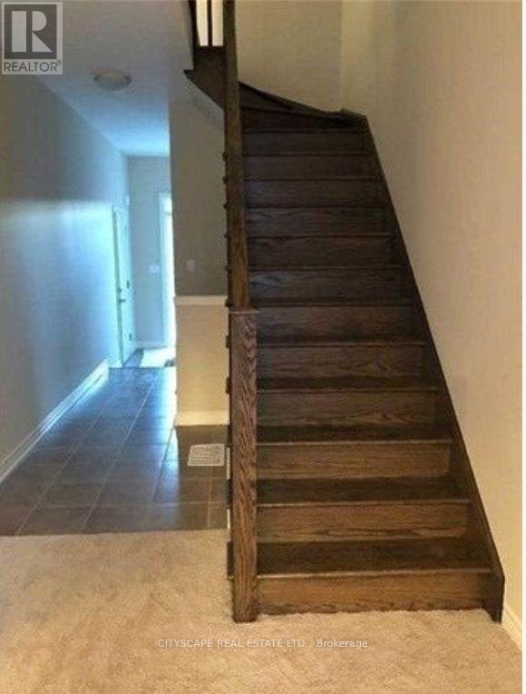 87 Sonoma Valley Crescent E, Hamilton, ON - Indoor Photo Showing Other Room