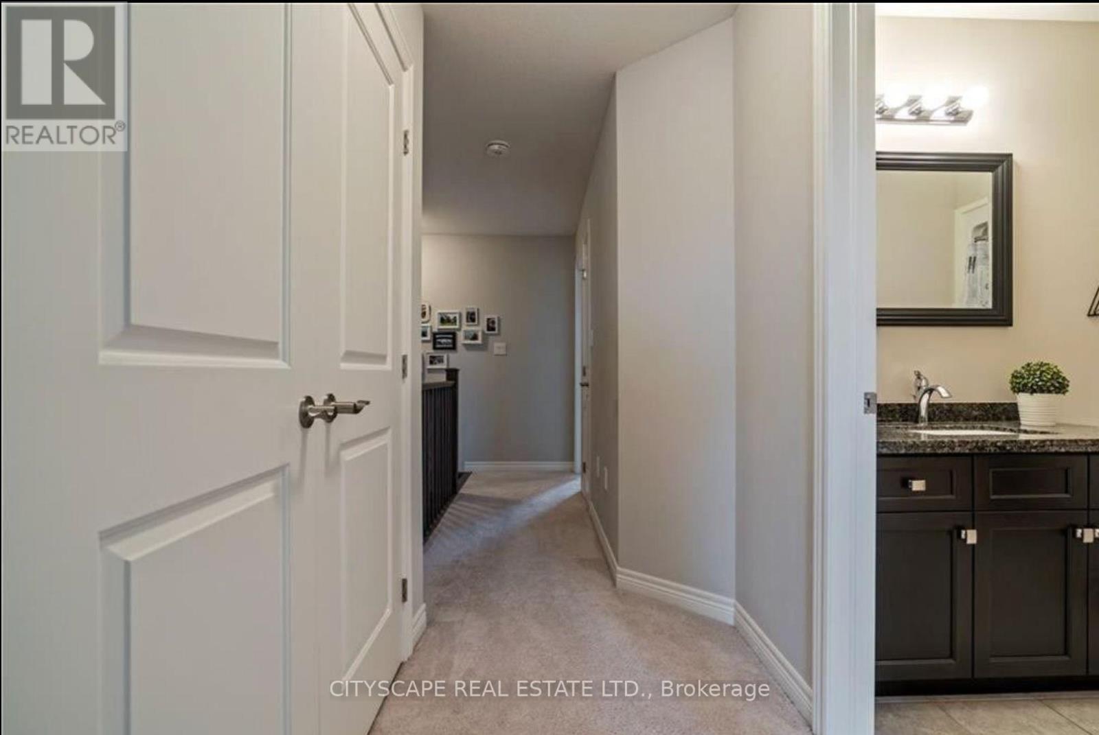 87 Sonoma Valley Crescent E, Hamilton, ON - Indoor Photo Showing Other Room