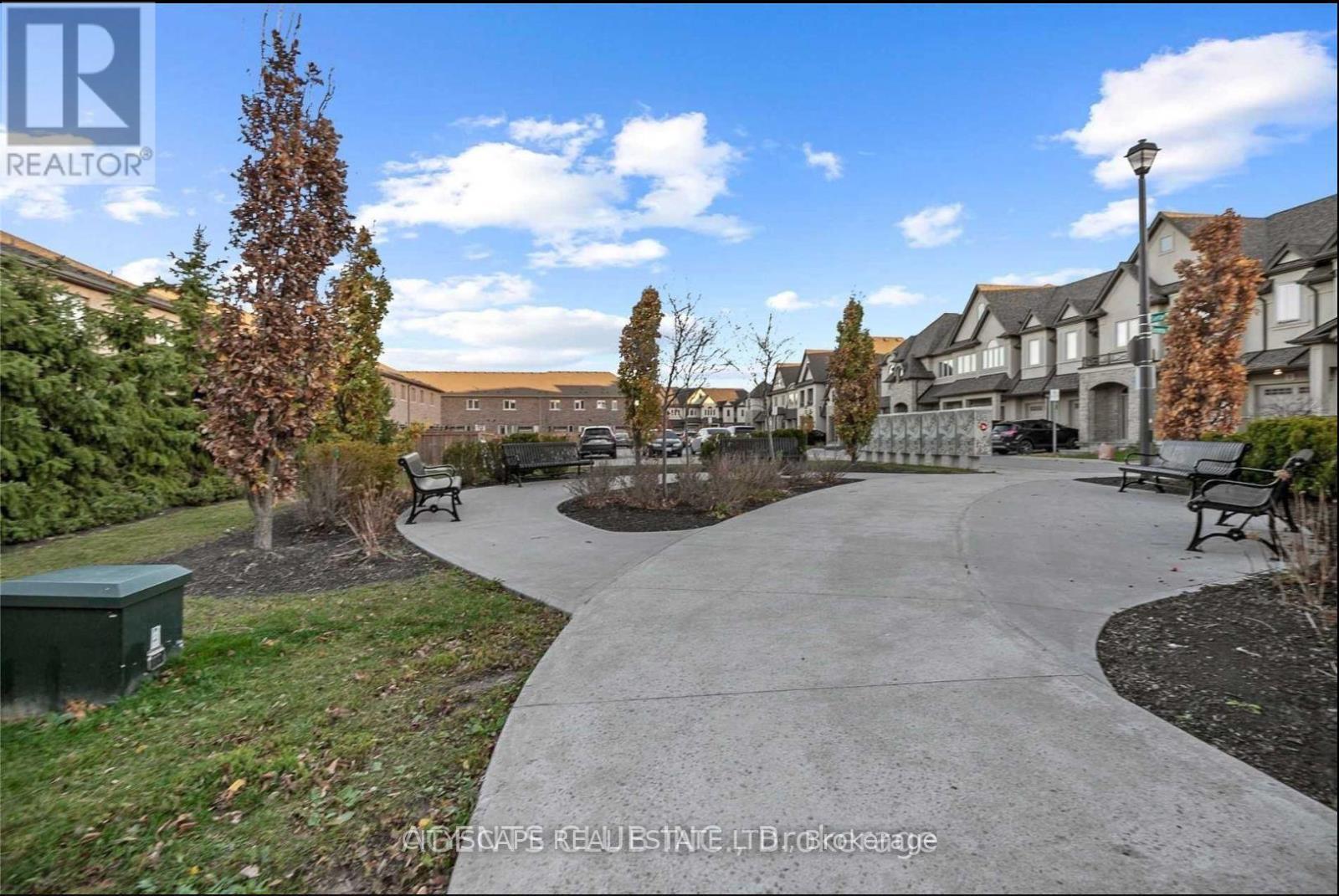 87 Sonoma Valley Crescent E, Hamilton, ON - Outdoor