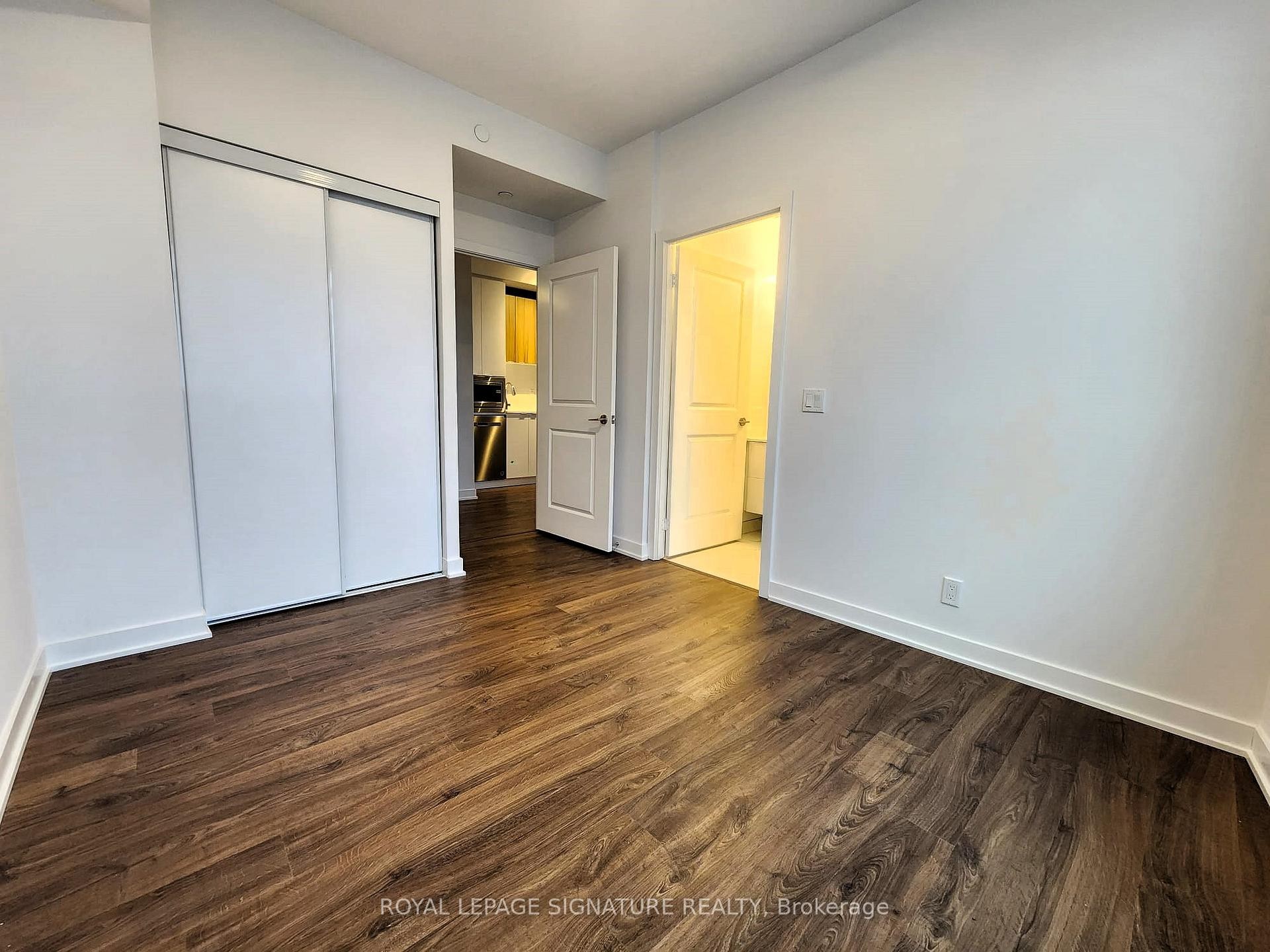 2705-50 Upper Mall Way, Vaughan, ON - Indoor Photo Showing Other Room