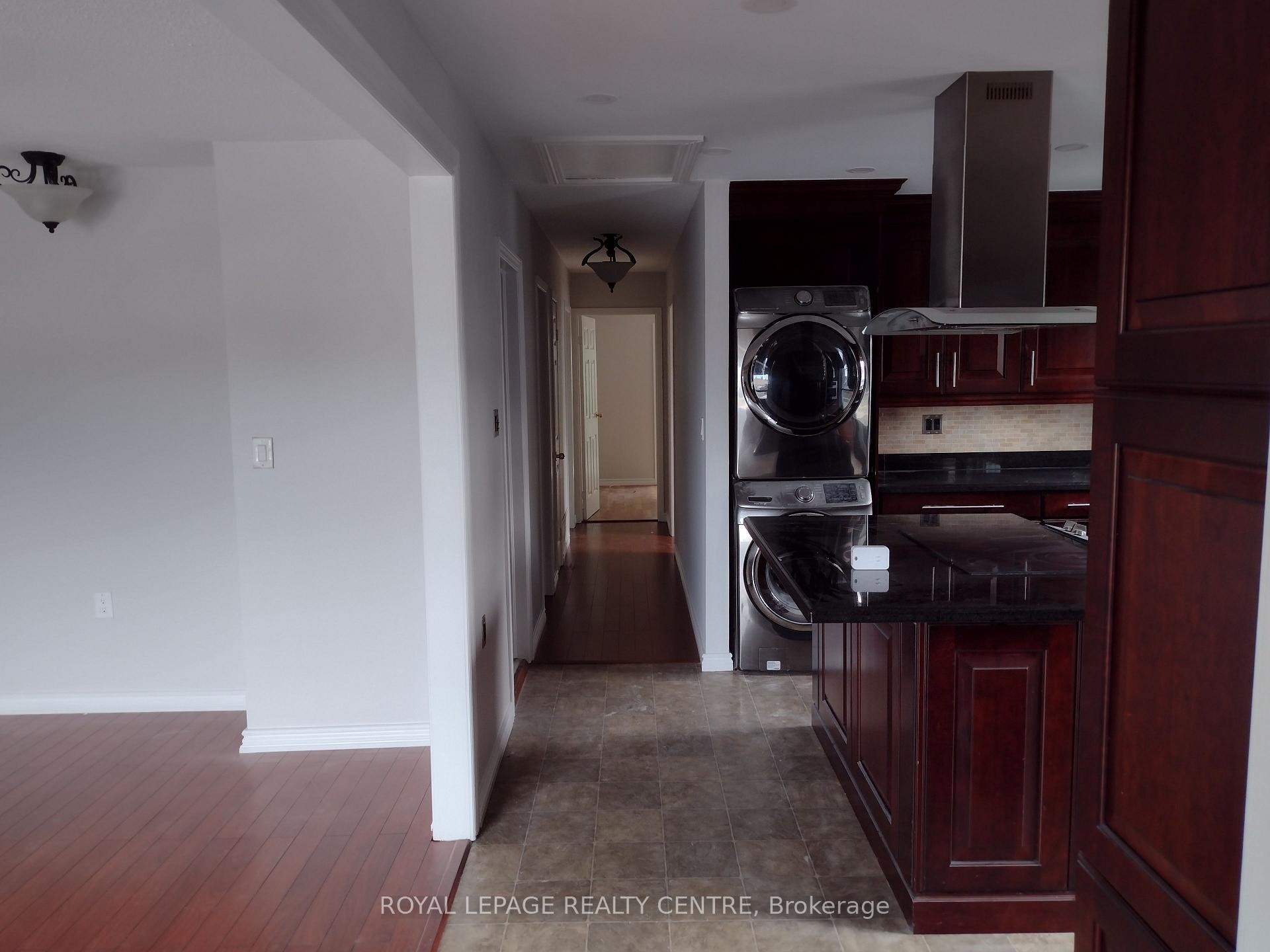 Upper-3 Salisbury Circle, Brampton, ON