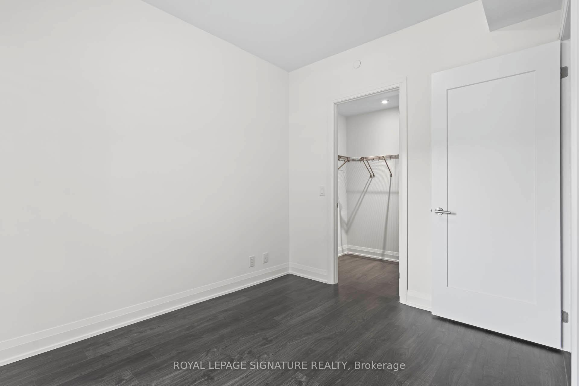 1302-65 Broadway Avenue, Toronto, ON - Indoor Photo Showing Other Room