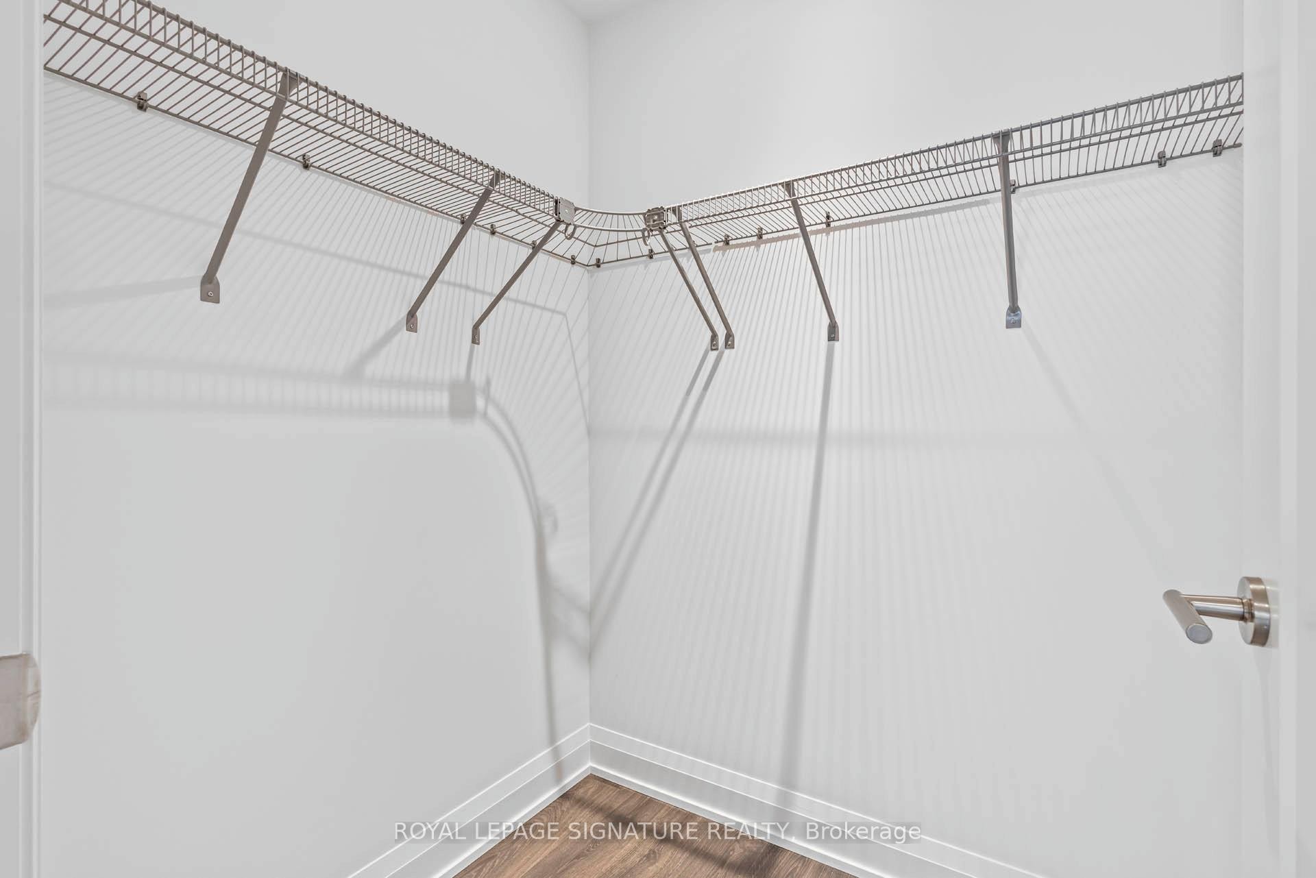 1302-65 Broadway Avenue, Toronto, ON - Indoor With Storage