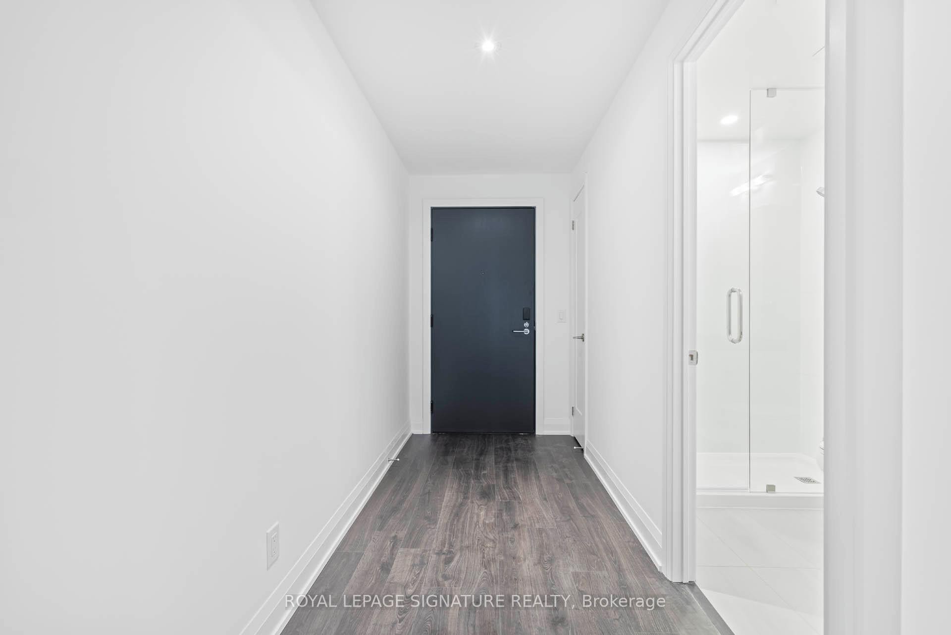 1302-65 Broadway Avenue, Toronto, ON - Indoor Photo Showing Other Room