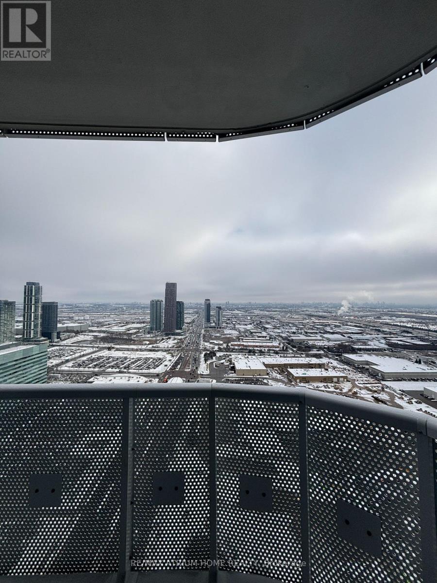 4608 - 8 Interchange Way, Vaughan, ON - Outdoor With View