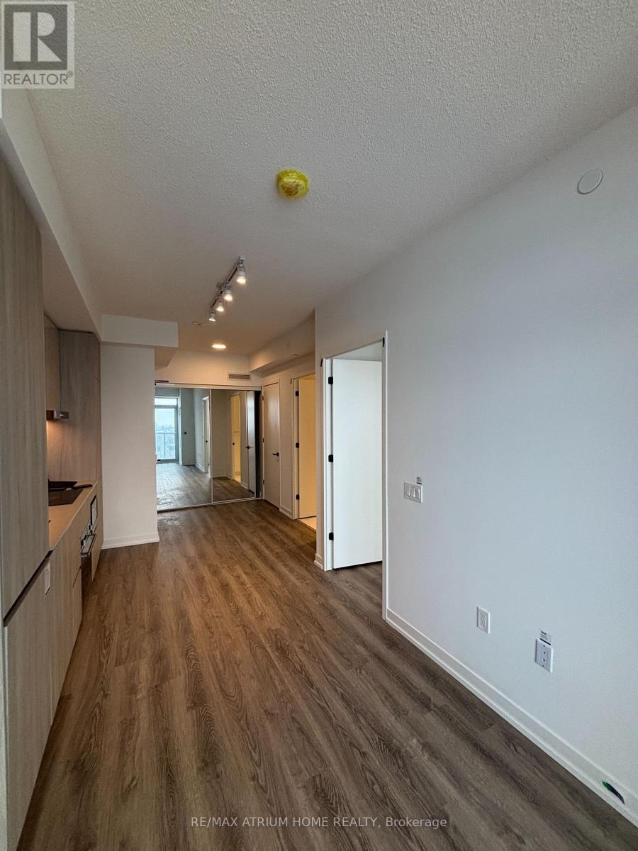 4608 - 8 Interchange Way, Vaughan, ON - Indoor